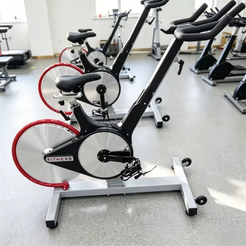 Cycling Gear Indoor - Vélo d'exercice magnétique à résistance précise,